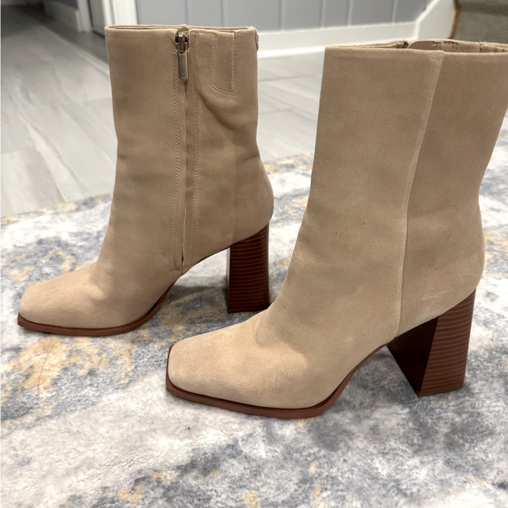 👢 Sam Edelman Ivette Ankle Booties 👢